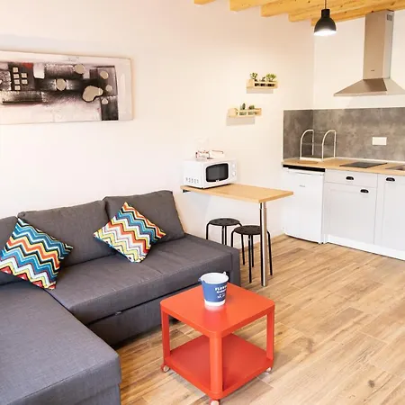 Secuoyas Apartment *